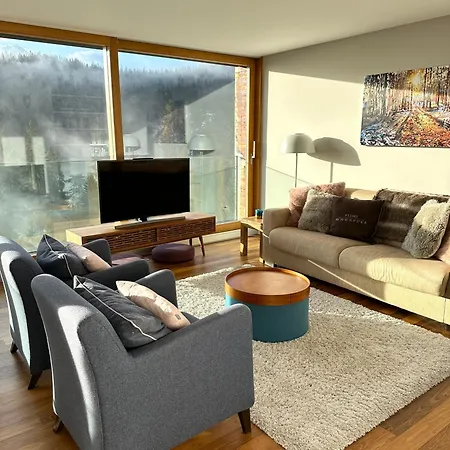 Pineview Waldhaus *